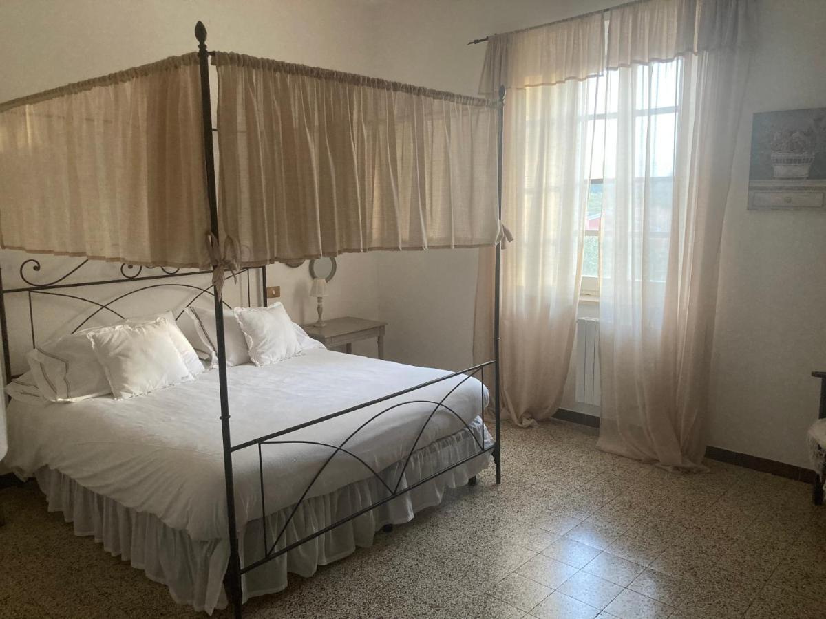 La Villa De I Casali Del Troscio 卡帕尔比奥 外观 照片