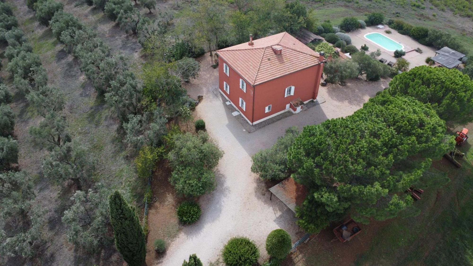 La Villa De I Casali Del Troscio 卡帕尔比奥 外观 照片